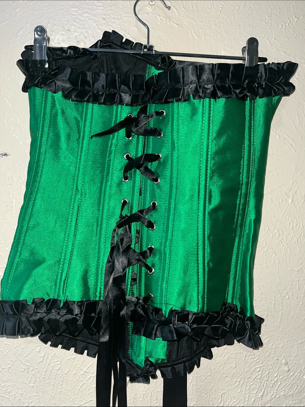 Pencil green corset top)
